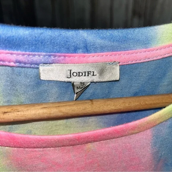 Jodifl Tie Dye Ruffle Blouse - Picture 5 of 5